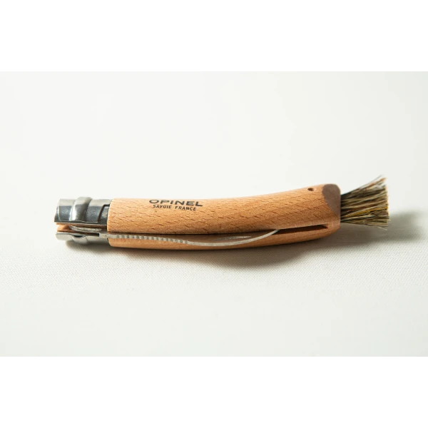 Opinel No 8 Folding Mushroom Knife – Beech Handle – Stainless Steel closed